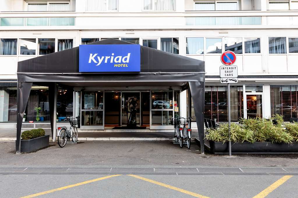 Kyriad Hotel Clermont Ferrand Centre Exterior photo